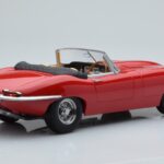Jaguar E-Type Series 1 Roadster Red KK-Scale 1:18 - image 2 of 6