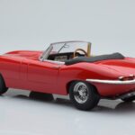 Jaguar E-Type Series 1 Roadster Red KK-Scale 1:18 - image 5 of 6