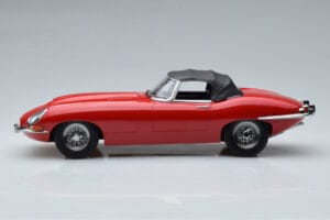 Jaguar E-Type Series 1 Roadster Red KK-Scale 1:18 KKDC180484 Diecast — photo 3 of 6