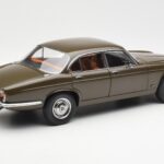 Jaguar XJ6 Series 1 4.2 Sable Brown Paragon 1:18 2011004 - image 3 of 8