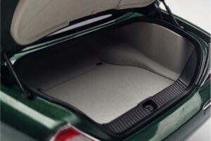 Jaguar XJ6 X350 Racing Green Almost Real 1:18 810502 Diecast — photo 12 of 13