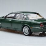 Jaguar XJ6 X350 Racing Green Almost Real 1:18 - image 7 of 13
