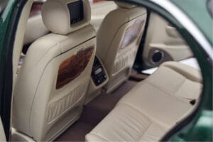 Jaguar XJ6 X350 Racing Green Almost Real 1:18 810502 Diecast — photo 10 of 13