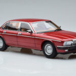 Jaguar XJ6 XJ40 Flamenco Red Almost Real 1:18 - image 6 of 11