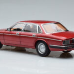 Jaguar XJ6 XJ40 Flamenco Red Almost Real 1:18 - image 7 of 11