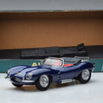 Jaguar XKSS Blue AUTOart 1:18 - image 9 of 9