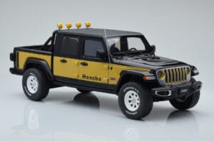 Jeep Gladiator Honcho Black GT Spirit 1:18 GT422 Resin — photo 4 of 6