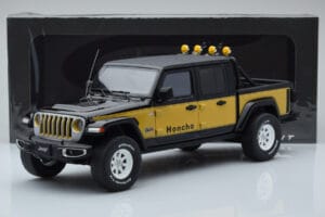 Jeep Gladiator Honcho Black GT Spirit 1:18 GT422 Resin — photo 6 of 6