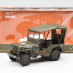 Jeep Willys With Canvas Top UT Models 1:18 - image 6 of 6