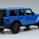 Jeep Wrangler Rubicon 392 Blue GT Spirit 1:18 - image 2 of 6