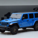 Jeep Wrangler Rubicon 392 Blue GT Spirit 1:18 - image 6 of 6