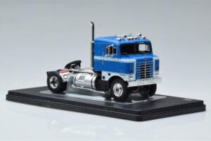 Kenworth Bullnose Blue IXO 1:43 TR154 Diecast — photo 4 of 6