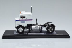 Kenworth Bullnose Ross Mackie Transport White IXO 1:43 TR063 Diecast — photo 3 of 6