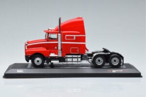 Kenworth T600 Red IXO 1:43 TR109 Diecast — photo 3 of 6