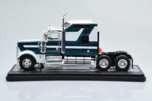 Kenworth W900 Green White IXO 1:43 TR164 Diecast — photo 3 of 6