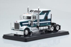 Kenworth W900 Green White IXO 1:43 TR164