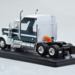 Kenworth W900 Green White IXO 1:43 - image 5 of 6