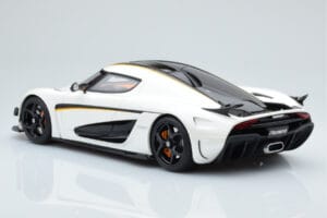 Koenigsegg Regera White GT Spirit 1:18 GT391 Resin — photo 4 of 5