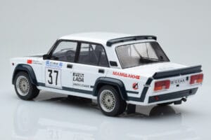Lada 2105 VFTS #37 H. Ohu Rally Acropolis 1983 IXO 1:18 18RMC145 Diecast — photo 5 of 6