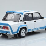 Lada 2105 VFTS White IXO 1:18 - image 2 of 6