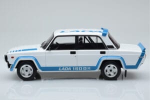 Lada 2105 VFTS White IXO 1:18 18CMC144 Diecast — photo 3 of 6