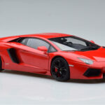 Lamborghini Aventador LP700-4 Andromeda Red AUTOart 1:18 - image 6 of 10