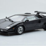Lamborghini Countach LP5000S Black AUTOart 1:18