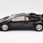 Lamborghini Countach LP 5000 Quattrovalvole Black Kyosho 1:18 08320BK - image 4 of 8