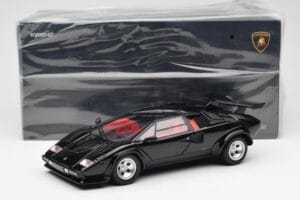Lamborghini Countach LP 5000 Quattrovalvole Black Kyosho 1:18 08320BK Diecast — photo 8 of 8