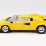 Lamborghini Countach LP 5000 Quattrovalvole Yellow Kyosho 1:18 08320Y - image 4 of 8