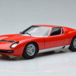 Lamborghini Miura SV Red AUTOart 1:18