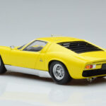 Lamborghini Miura SV Yellow Kyosho 1:18 - image 7 of 11