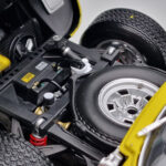 Lamborghini Miura SV Yellow Kyosho 1:18 - image 10 of 11