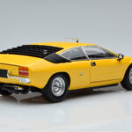 Lamborghini Urraco Yellow Kyosho 1:18 - image 3 of 10