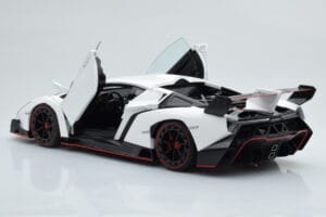 Lamborghini Veneno White AUTOart 1:18 74507 Diecast — photo 3 of 8
