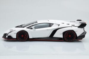 Lamborghini Veneno White AUTOart 1:18 74507 Diecast — photo 5 of 8