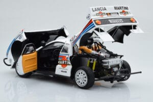 Lancia 037 Martini #8 A. Bettega / M. Perissinot Safari Rally 1985 Kyosho 1:18 08306J Diecast — photo 3 of 8