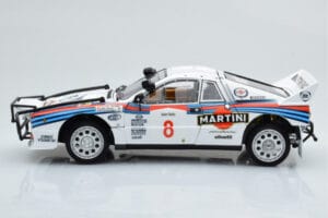 Lancia 037 Martini #8 A. Bettega / M. Perissinot Safari Rally 1985 Kyosho 1:18 08306J Diecast — photo 5 of 8