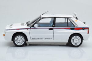 Lancia Delta HF Integrale 6 White Kyosho 1:18 08344E Diecast — photo 5 of 8