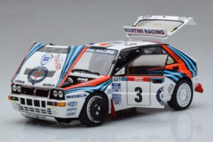 Lancia Delta HF Integrale Evoluzione #3 D. Auriol / B. Occelli Tour de Corse 1992 Kyosho 1:18 08348H Diecast — photo 2 of 9