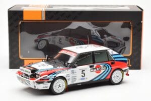 Lancia Delta Integrale 16V #5 J. Kankkunen / J. Piironen Rally Safari 1990 IXO 1:18 18RMC139C Diecast — photo 6 of 6