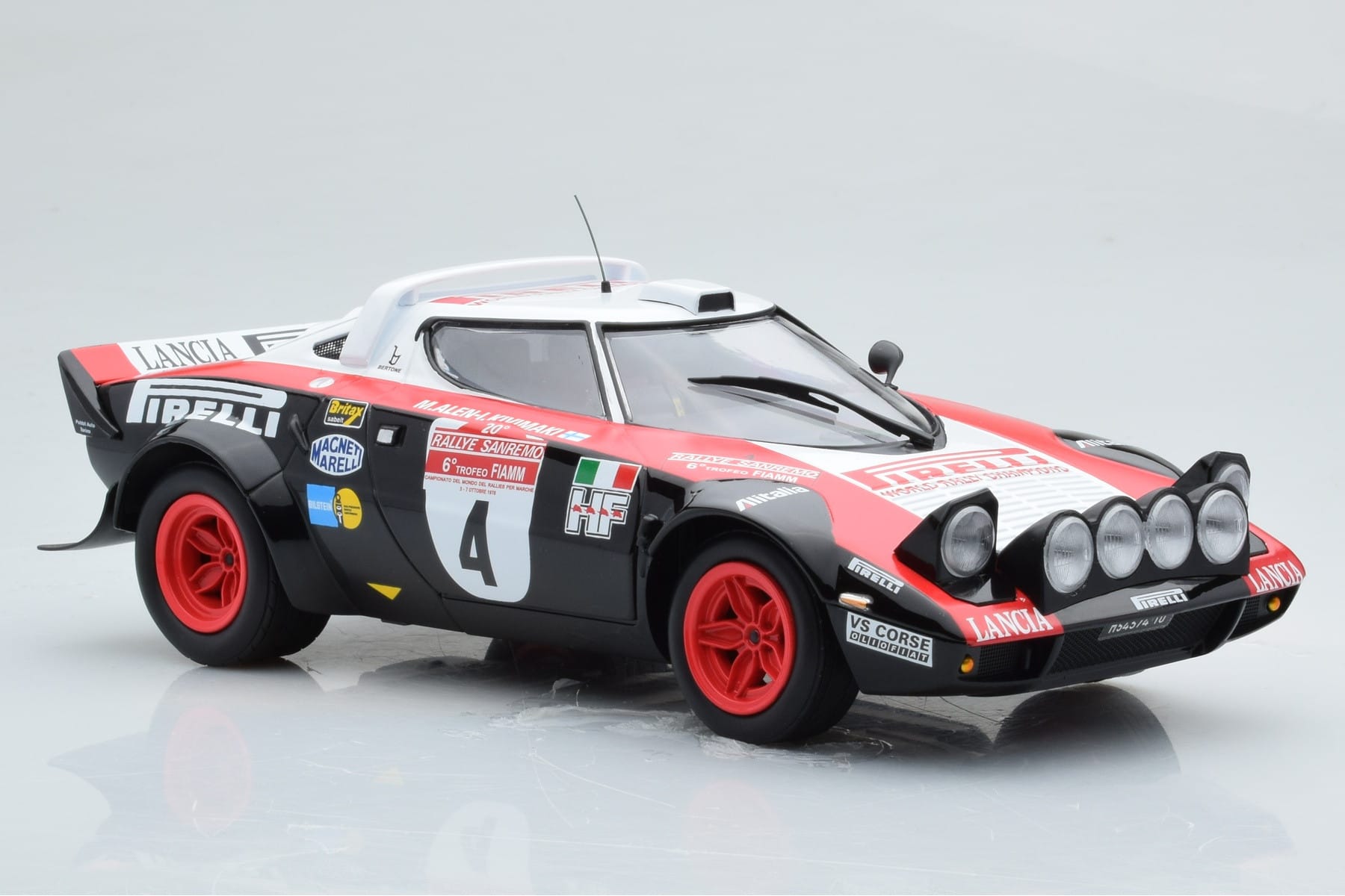 Lancia Stratos Pirelli #4 M. Alen / I. Kivimaki Winners Rally Sanremo 1978 Minichamps 1:18 155781704 Diecast — photo 4 of 6