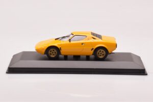 Lancia Stratos Yellow Minichamps 1:43 430125020