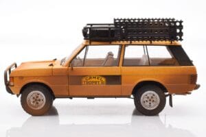 Land Rover Defender 90 Camel Trophy Sumatra 1981 Almost Real 1:18 810107 Diecast — photo 4 of 8