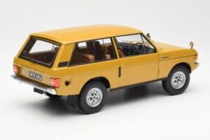 Land Rover Range Rover Classic Yellow Almost Real 1:18 ALM810103 Diecast — photo 3 of 8