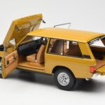 Land Rover Range Rover Classic Yellow Almost Real 1:18 ALM810103 - image 5 of 8