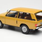 Land Rover Range Rover Classic Yellow Almost Real 1:18 ALM810103 - image 7 of 8
