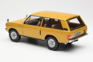 Land Rover Range Rover Classic Yellow Almost Real 1:18 ALM810103 Diecast — photo 7 of 8