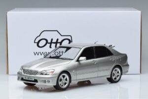 Lexus IS200 XE10 Silver Otto 1:18 OT991 Resin — photo 6 of 6
