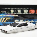 Lotus Esprit Type 79 James Bond The Spy Who Loved Me Submarine White AUTOart 1:18 - image 2 of 8